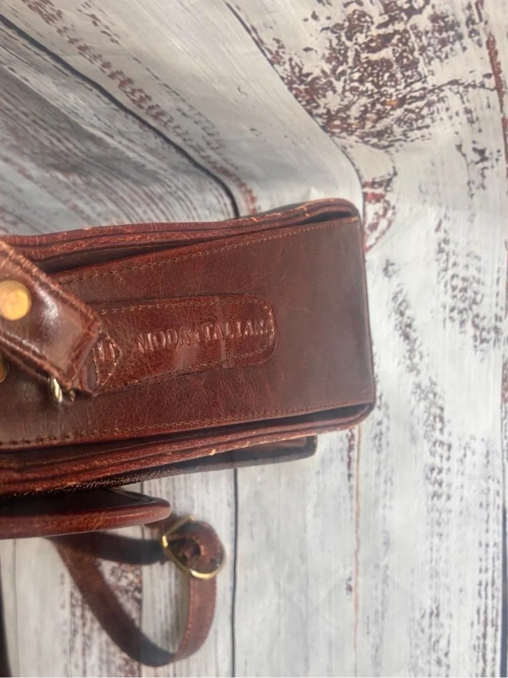 MODA Italian Vintage Brown Leather Crossbody Satchel